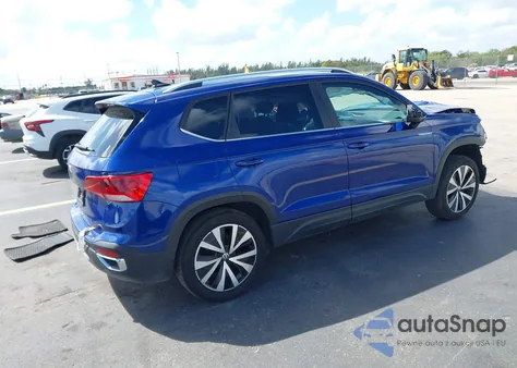 2022 Volkswagen Taos 1.5T Se из США, поврежденный, VIN 3VVRX7B2XNM095649